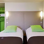 Campanile Versailles Hotell