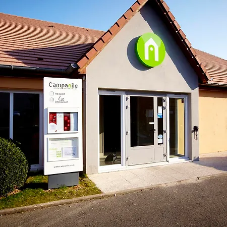 Campanile Versailles Buc Hotel 3*