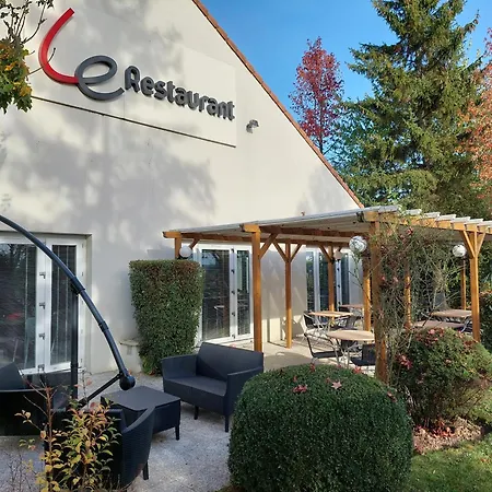 Hotel Campanile Versailles Buc