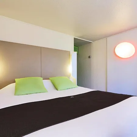 Campanile Versailles Buc Hotel 3*