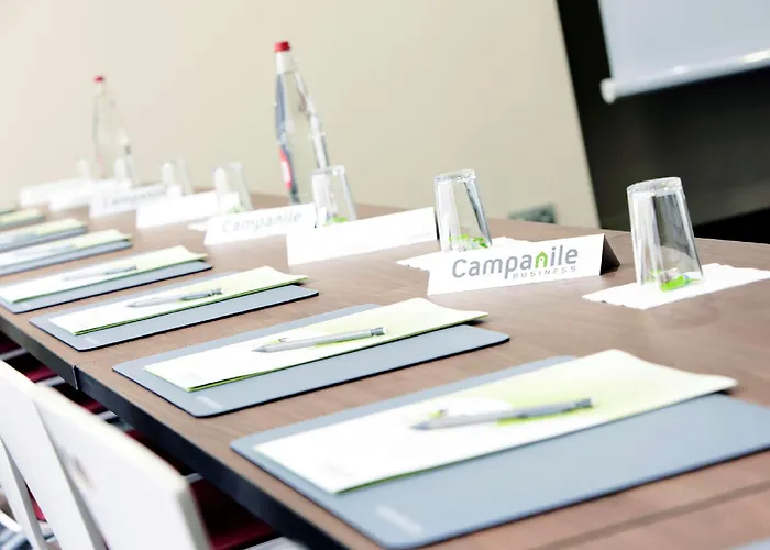 Campanile Versailles Buc (Yvelines)