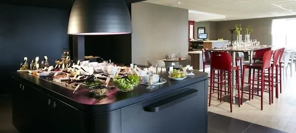 Hotel Campanile Versailles