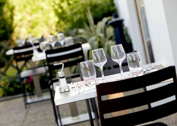 Campanile Versailles Hotel